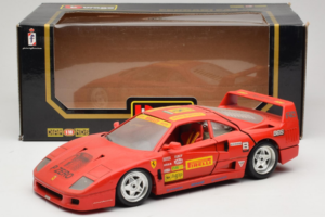 Ferrari F40 Pirelli BBS Červený Bburago 1:18 3032-P4 Kov – obrázek 8 z 8