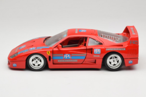 Ferrari F40 PPG Auto Refinish Červený Bburago 1:18 3332-P1 Kov – obrázek 4 z 8