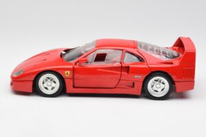 Ferrari F40 Červený Hot Wheels 1:18 23911 Kov – obrázek 4 z 8