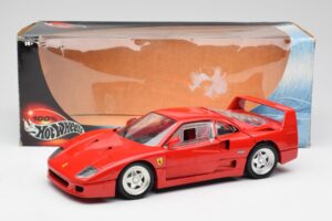 Ferrari F40 Červený Hot Wheels 1:18 23911 Kov – obrázek 8 z 8
