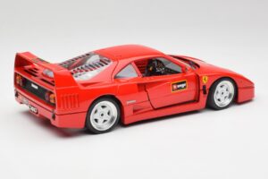 Ferrari F40 Červený Bburago 1:18 3332 Kov – obrázek 3 z 8