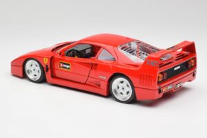 Ferrari F40 Červený Bburago 1:18 3332 Kov – obrázek 7 z 8