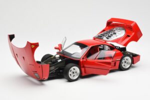 Ferrari F40 Červený Kyosho 1:18 08416R2 Kov – obrázek 2 z 10