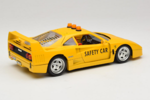 Ferrari F40 Safety Car Žlutý Bburago 1:18 3032-Y2 Kov – obrázek 3 z 8