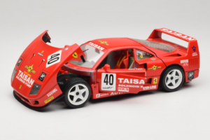Ferrari F40 #40 T. Ohta / A. Reid Taisan Červený 1987 Bburago 1:18 3022-T1 Kov – obrázek 2 z 8