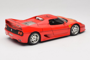 Ferrari F50 Braccio & Gotz M. Schumacher Edice s Podpisem Bburago 1:18 MS Kov – obrázek 3 z 8