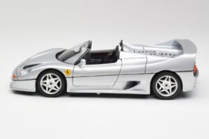 Ferrari F50 Kabriolet Stříbrný Bburago 1:18 3372 Kov – obrázek 4 z 8