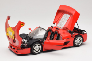 Ferrari F50 Kabriolet 50 Jahre Ferrari 24 Jahre Bburago FMC Červený Bburago 1:18 3352-P1 Kov – obrázek 2 z 8