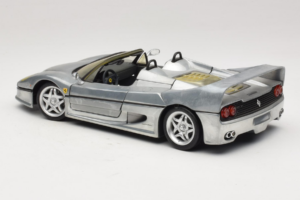 Ferrari F50 Kabriolet Chrome Silver Limitovaná Edice Hot Wheels 1:18 25741 Kov – obrázek 7 z 8