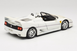Ferrari F50 Kabriolet Bílý Bburago 1:18 3352-W1 Kov – obrázek 3 z 8