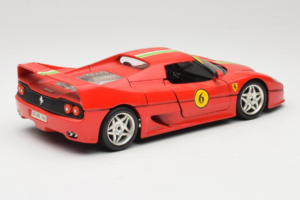Ferrari F50 Coupe #6 Červený s Italskou Vlajkou Bburago 1:18 3382-P1 Kov – obrázek 3 z 8