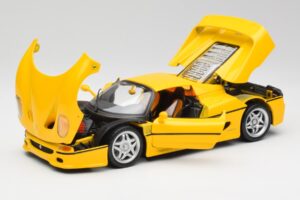 Ferrari F50 Giallo Modena Maisto 1:18 F50001 Kov – obrázek 2 z 8