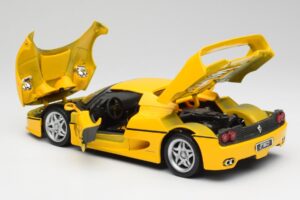 Ferrari F50 Giallo Modena Maisto 1:18 F50001 Kov – obrázek 5 z 8