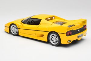 Ferrari F50 Giallo Modena Maisto 1:18 F50001 Kov – obrázek 7 z 8