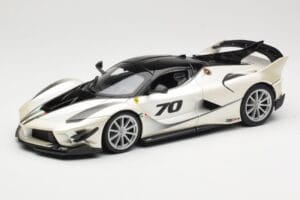Ferrari FXX-K Evo #70 Bílý Bburago 1:18 18-16012 Kov