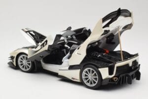 Ferrari FXX-K Evo #70 Bílý Bburago 1:18 18-16012 Kov – obrázek 5 z 8