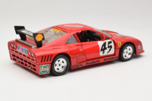 Ferrari 288 GTO Evoluzione #45 Červený Revell 1:18 48820 Kov – obrázek 3 z 8