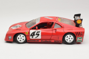 Ferrari 288 GTO Evoluzione #45 Červený Revell 1:18 48820 Kov – obrázek 4 z 8