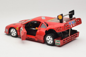 Ferrari 288 GTO Evoluzione #45 Červený Revell 1:18 48820 Kov – obrázek 5 z 8