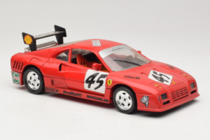 Ferrari 288 GTO Evoluzione #45 Červený Revell 1:18 48820 Kov – obrázek 6 z 8
