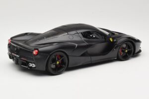 Ferrari LaFerrari F150 Matte Black Bburago 1:18 18-16901BK Kov – obrázek 3 z 8