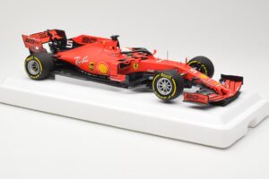 Ferrari SF90 #5 S. Vettel Australian GP 2019 BBR 1:18 BBR191805DIE Pryskyřice – obrázek 4 z 6