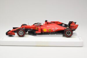 Ferrari SF90 #5 S. Vettel Italian GP Monza 2019 BBR 1:18 BBR191835 Pryskyřice – obrázek 3 z 6