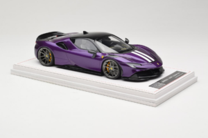 Ferrari SF90 Stradale Novitec Purple Metallic IVY 1:18 REMC021 Pryskyřice – obrázek 4 z 7