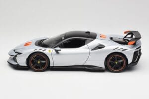 Ferrari SF90 XX Stradale Arctic White Bburago 1:18 18-16020W Kov – obrázek 4 z 8