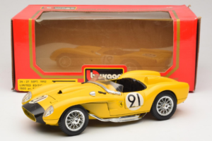 Ferrari 250 Testa Rossa #91 Žlutý Limitovaná Edice Bburago 1:18 3007-Y1 Kov – obrázek 8 z 8