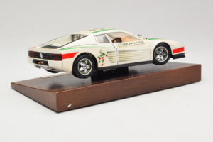 Ferrari Testarossa Italia 90 Bílý Bburago 1:18 3059-W1 Kov – obrázek 4 z 8