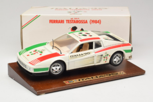 Ferrari Testarossa Italia 90 Bílý Bburago 1:18 3059-W1 Kov – obrázek 8 z 8