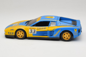Ferrari Testarossa Bburago 1:18 7019 Kov – obrázek 4 z 8