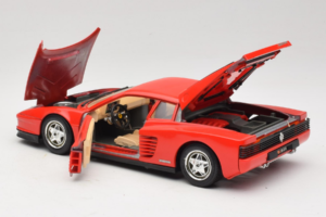 Ferrari Testarossa PPG Auto Refinish Červený Bburago 1:18 3039-P3 Kov – obrázek 5 z 8