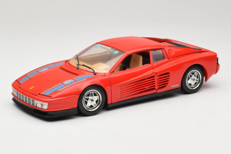 Ferrari Testarossa PPG Auto Refinish Červený Bburago 1:18 3039-P3 Kov