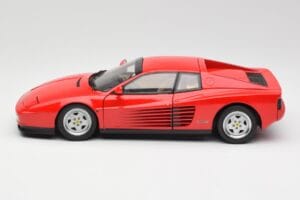 Ferrari Testarossa Červený Kyosho 1:18 08422R Kov – obrázek 4 z 8