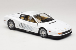 Ferrari Testarossa Bílý Miami Vice Hot Wheels 1:18 P9904 Kov – obrázek 4 z 6