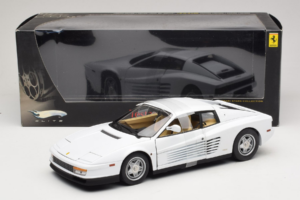 Ferrari Testarossa Bílý Miami Vice Hot Wheels 1:18 P9904 Kov – obrázek 6 z 6