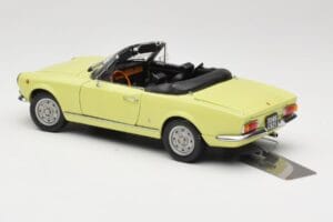 Fiat 124 Spider BS1 Žlutý Sun Star 1:18 4921 Kov – obrázek 7 z 8