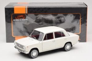 Fiat 124 Bílý IXO 1:18 18CMC205OP Kov – obrázek 8 z 8