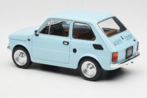 Fiat 126 Světle Modrý MCG 1:18 MCG18415 Kov – obrázek 5 z 6