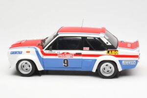 Fiat 131 Abarth Fiat France #9 J-C. Andruet / C. Delferrier Winner Rally Sanremo 1977 Kyosho 1:18 08375A Kov – obrázek 4 z 8