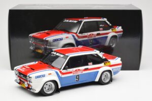 Fiat 131 Abarth Fiat France #9 J-C. Andruet / C. Delferrier Winner Rally Sanremo 1977 Kyosho 1:18 08375A Kov – obrázek 8 z 8
