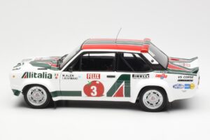 Fiat 131 Abarth #3 M. Alen / I. Kivimaki Winner Rally 1000 Lakes 1980 Kyosho 1:18 08376H Kov – obrázek 4 z 8