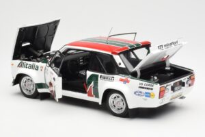 Fiat 131 Abarth #3 M. Alen / I. Kivimaki Winner Rally 1000 Lakes 1980 Kyosho 1:18 08376H Kov – obrázek 5 z 8