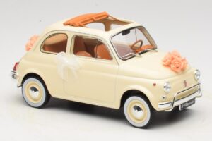 Fiat 500 L Slonovinová Wedding Gift Norev 1:18 187780 Kov – obrázek 4 z 6