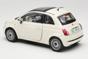 Fiat 500 Bílý Mondo Motors 1:18 500291 Kov – obrázek 7 z 8