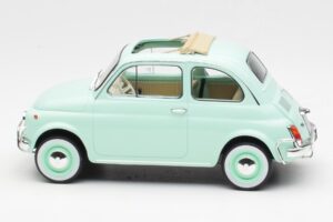 Fiat 500L Pastel Modrý Norev 1:18 187777 Kov – obrázek 3 z 6