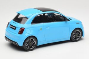Abarth 500e Modrý IXO 1:18 MCG18499 Kov – obrázek 2 z 6