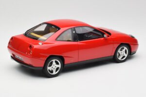 Fiat Coupe Turbo 20V Červený Otto 1:18 OT1100 Pryskyřice – obrázek 2 z 6